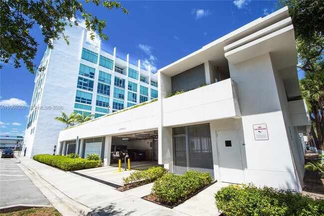 Building Photo - 8101 Biscayne Blvd