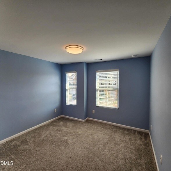 Building Photo - 1424 Southpoint Trl