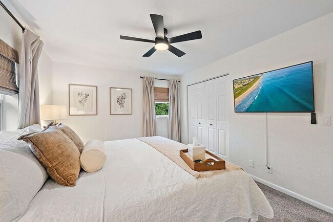 Building Photo - 11828 171st Ln N