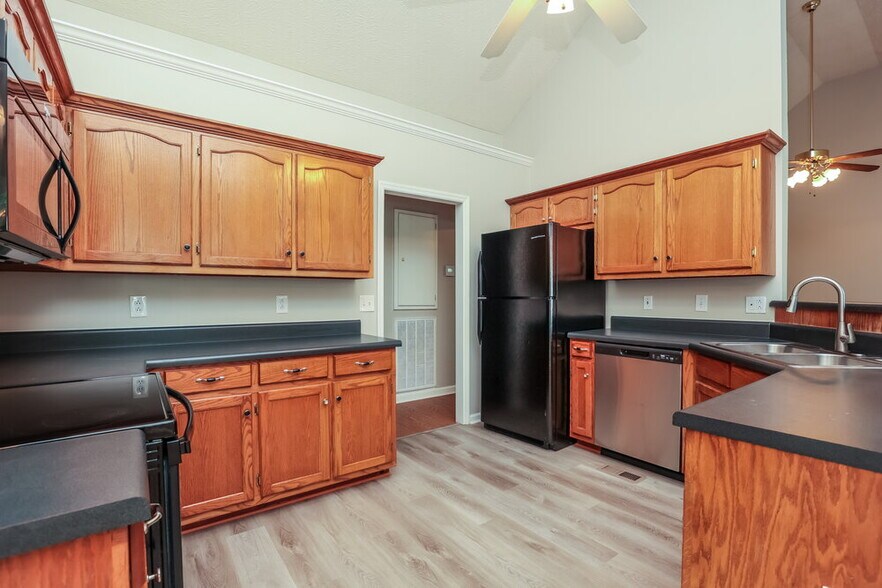Building Photo - 314 Kirtley Ct