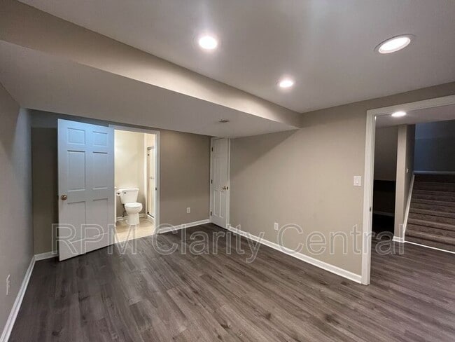 Building Photo - 6653 Scioto Pkwy