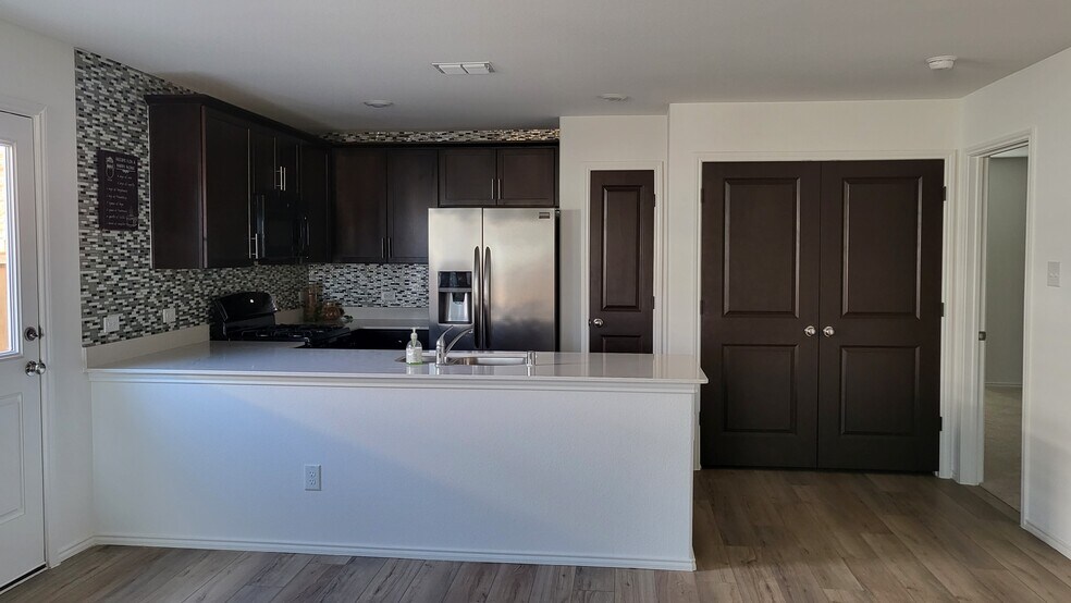 Building Photo - 7316 Gray Wolf Ln