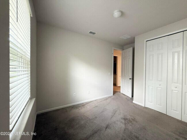 Building Photo - 183 Little Bear Run