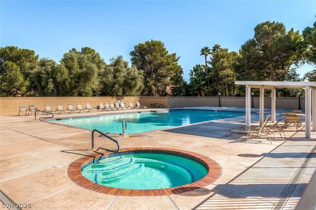 Building Photo - 8349 Turtle Creek Cir