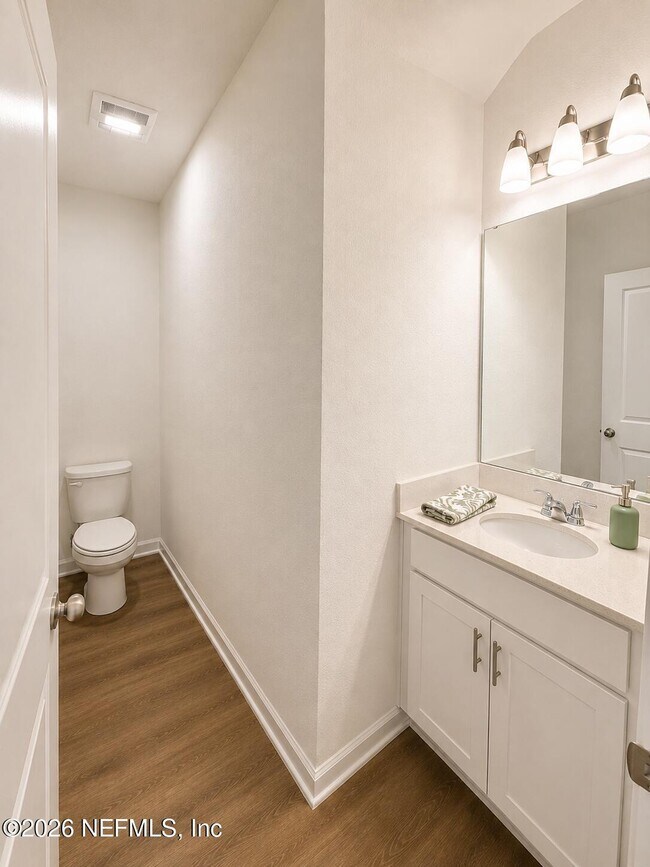 Building Photo - 726 Sailor Grv Ln