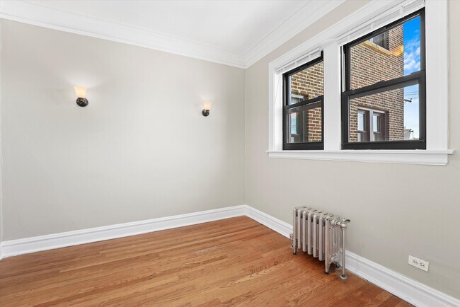 Building Photo - 44 Lawton Rd