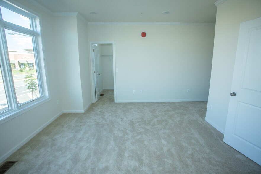 Building Photo - 1516 Ribbon Limestone Ter SE