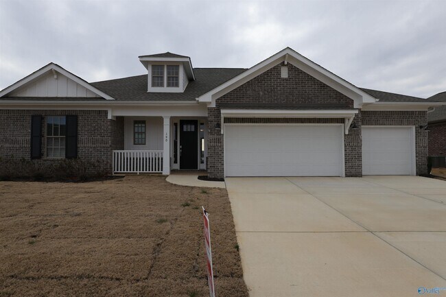 Building Photo - 190 Clift Crk Dr