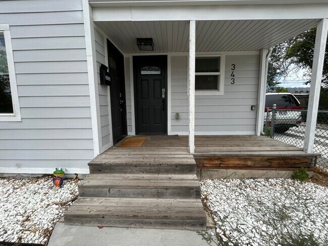 Building Photo - 343 E Coatsville Ave