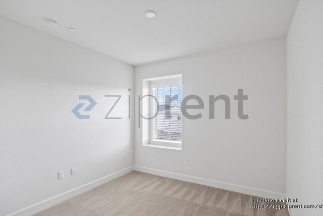 Building Photo - 4203 Randa Wy