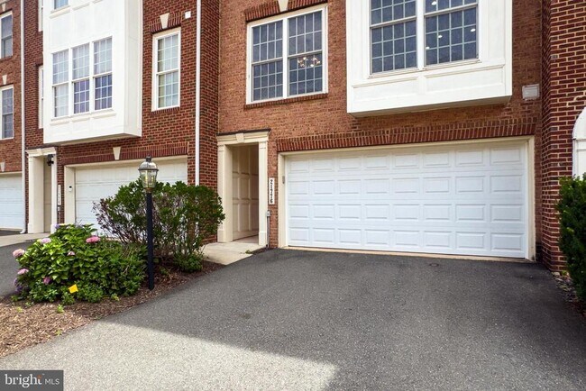 Building Photo - 21776 Ladyslipper Sq