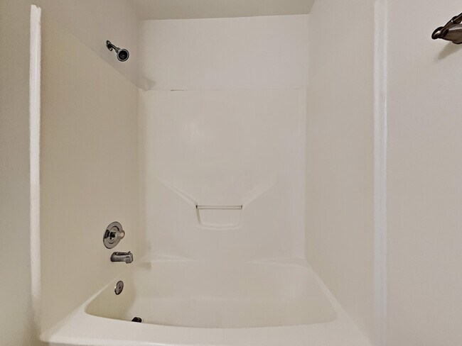 Building Photo - 2738 Springstone Dr