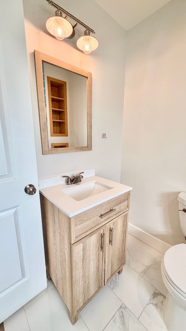 Building Photo - Beautiful Craftsman-style Home with fenced yard space, detached garage and additional parking in ...