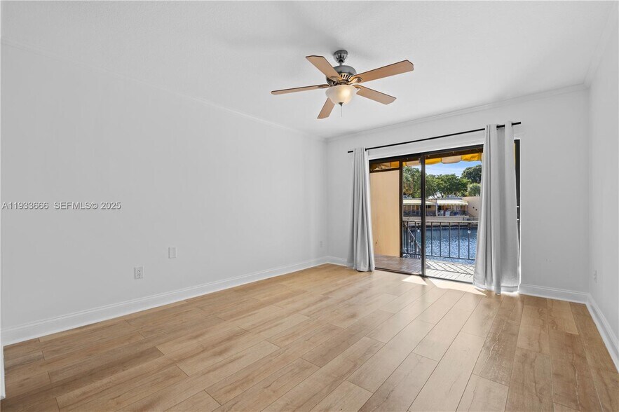 Building Photo - 15518 Braemar Ct