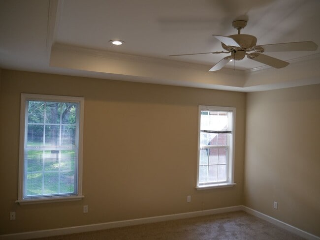 Building Photo - Beautiful Home in Hahira!!