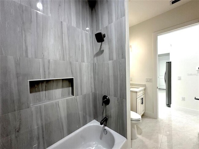 Building Photo - 1466 Dewitt St