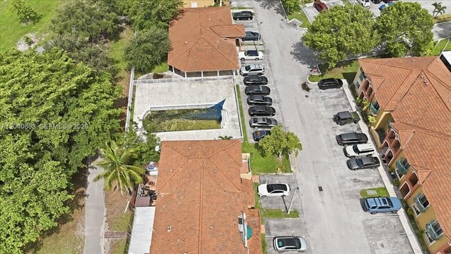 Building Photo - 7245 NW 173rd Dr