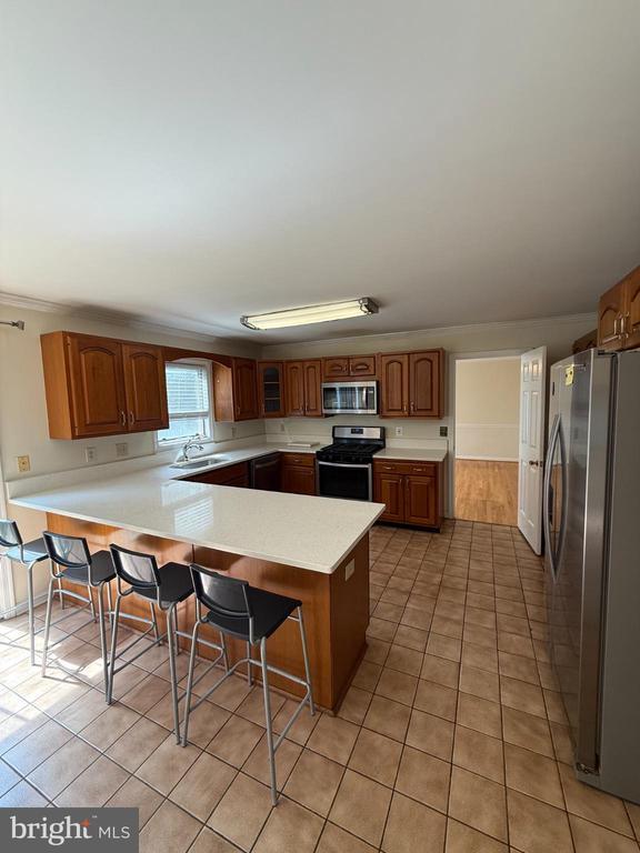 Building Photo - 10 Candlelight Ct