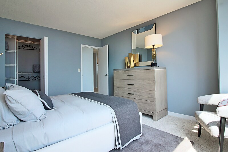 Building Photo - 1243 S Michigan Ave