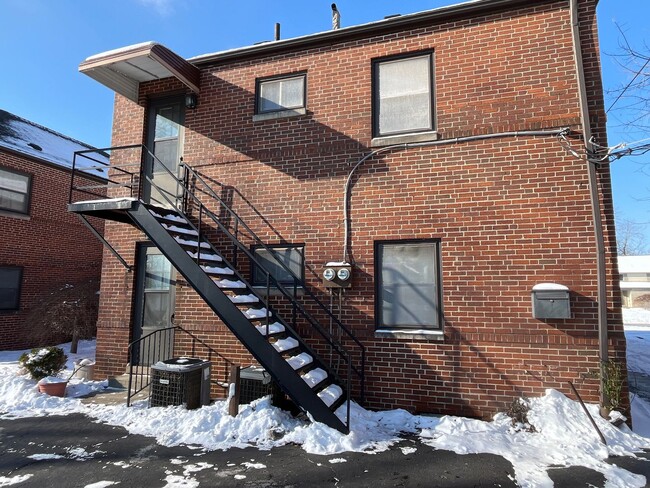 Building Photo - 1734-1738 Ashland Avenue