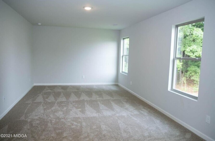 Building Photo - 178 Goodall Woods Dr