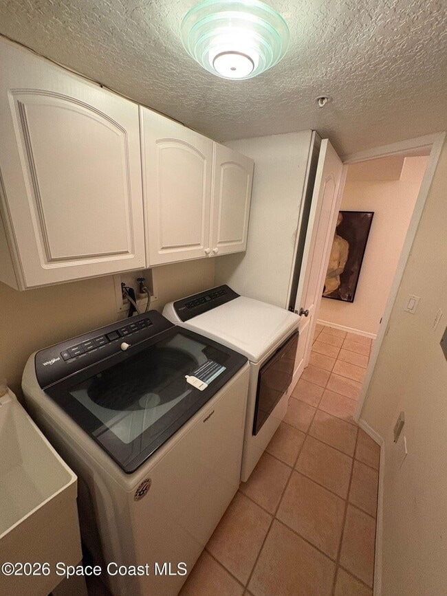 Building Photo - 1755 N Hwy A1A