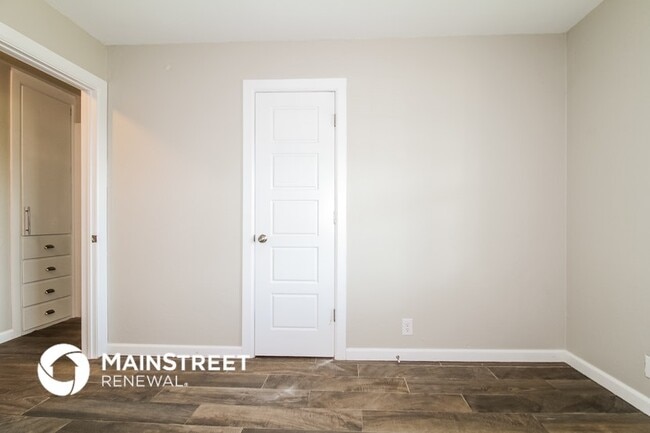 Building Photo - 1613 SW 61st Terrace