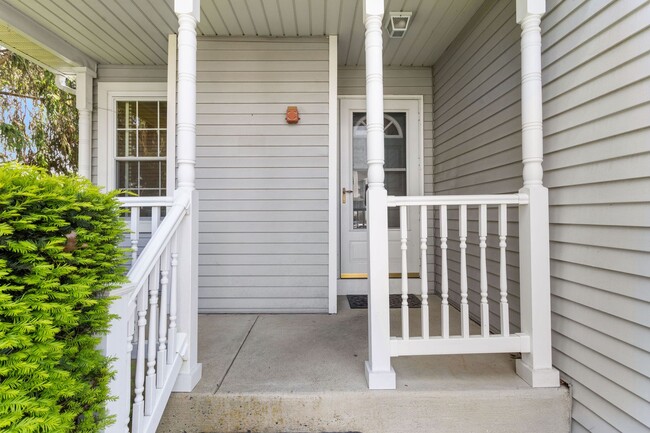 Building Photo - 3 Bd / 2.5 Bth Council Rock Townhome