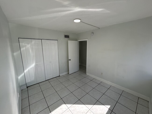 Building Photo - WEJ 13550 LLC - 18255