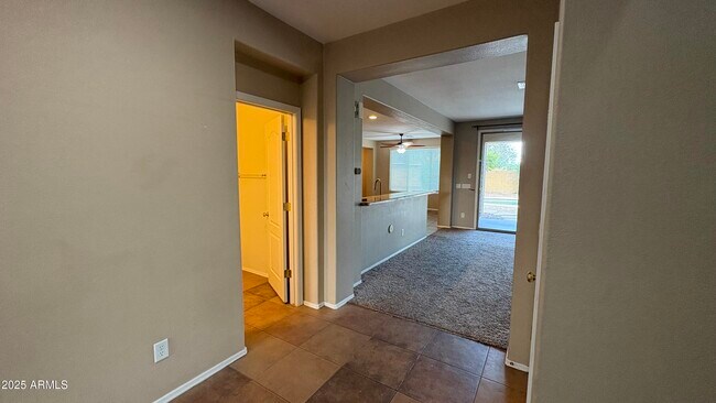 Building Photo - 15165 N 143rd Ave