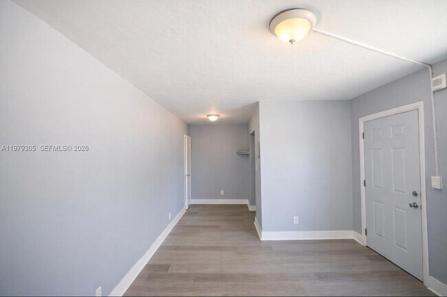 Building Photo - 6080 W Flagler St