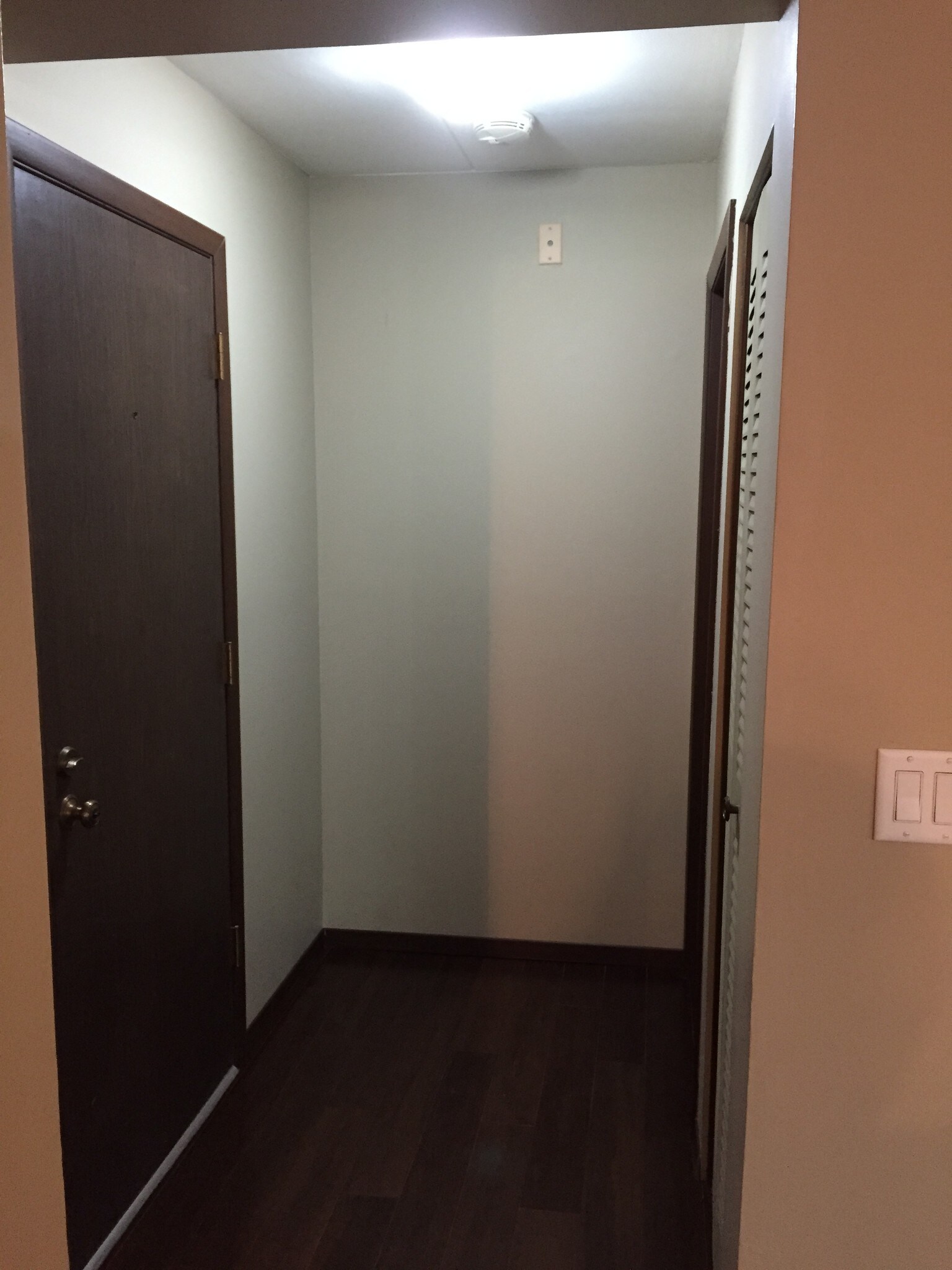 Building Photo - 2512 Waterbury Dr