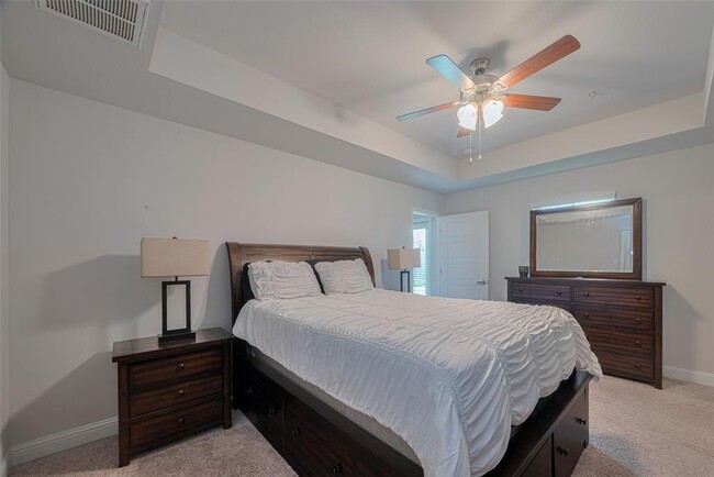 Building Photo - 5323 Vermilion Ct