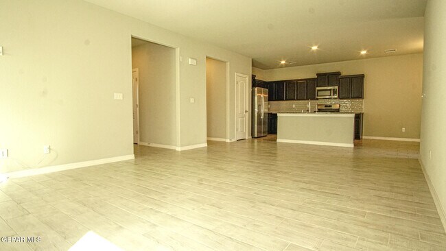 Building Photo - 12264 Desert Sea Ct