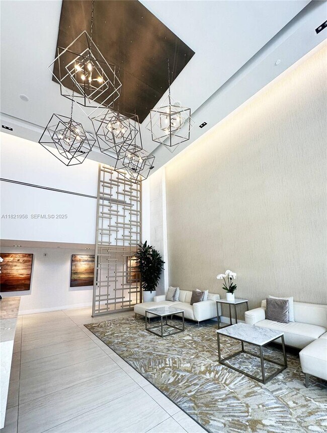 Building Photo - 3100 N Ocean Dr