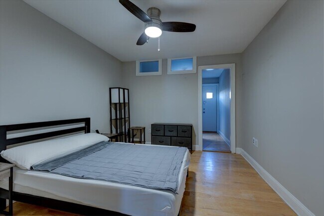 Building Photo - 1435 Covington St