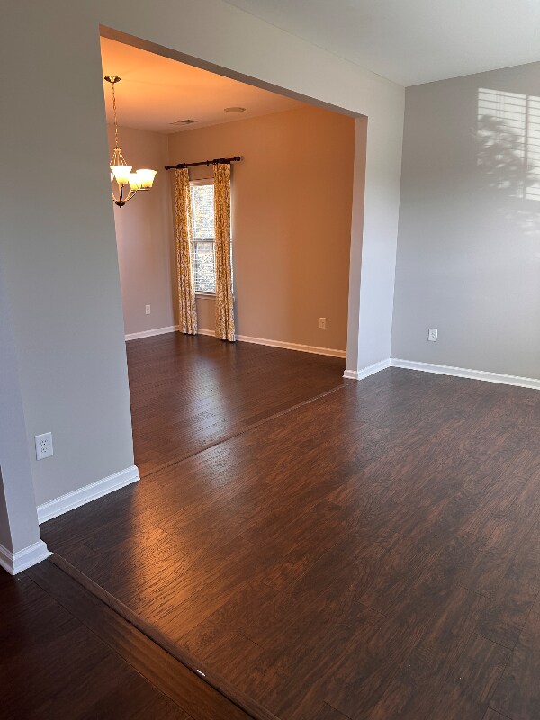 Building Photo - 5612 Selkirkshire Rd