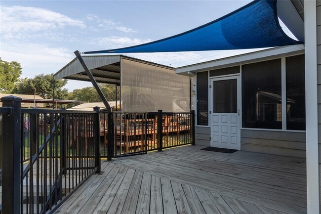 Building Photo - 120 Erskine Ferry Rd