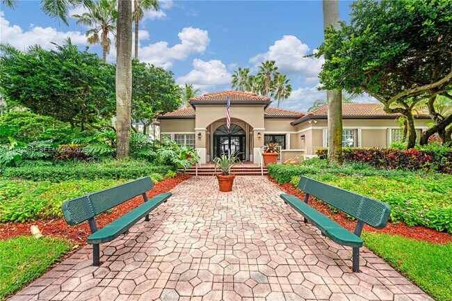 Building Photo - 13774 SW 124th Avenue Rd