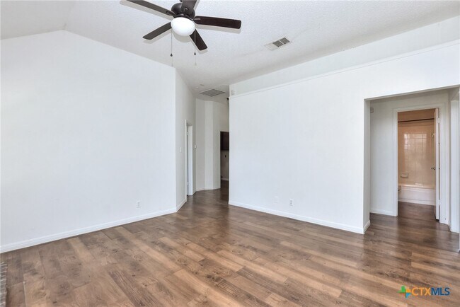 Building Photo - 2603 Remington Dr