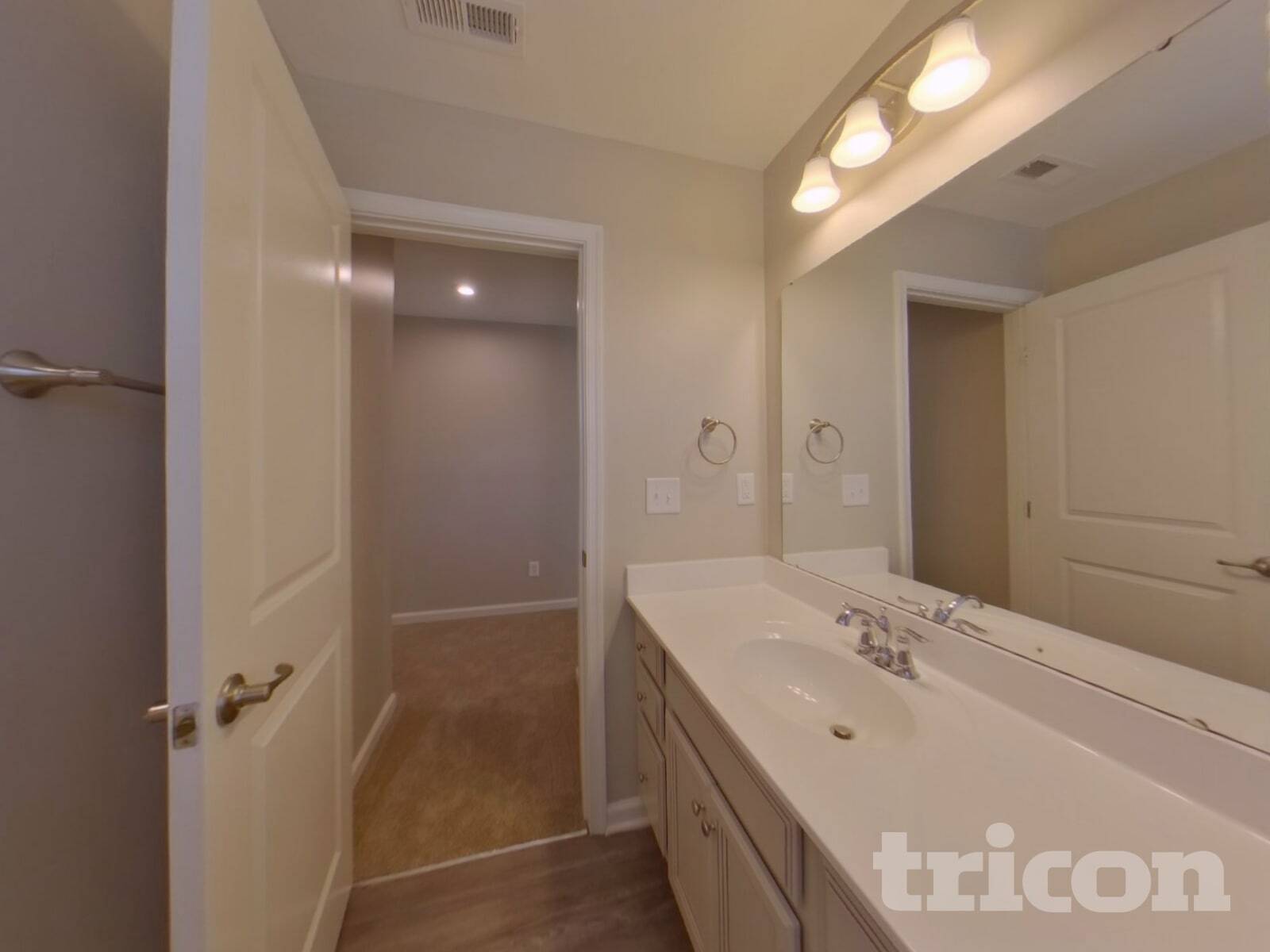 Building Photo - 1340 Lena St