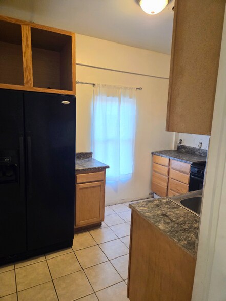 Building Photo - 25 Lexington Ave