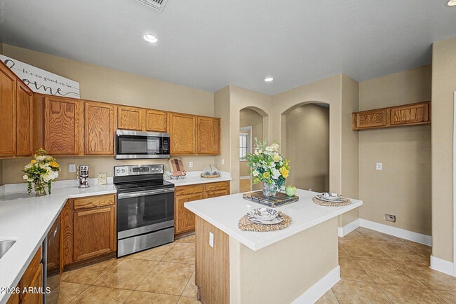 Building Photo - 40148 N Perrone St