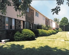 Building Photo - Lincolnwood Apartments