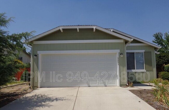 Building Photo - 5065 Pradera St