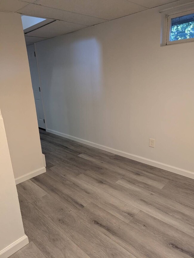 Building Photo - 132 Avondale Dr