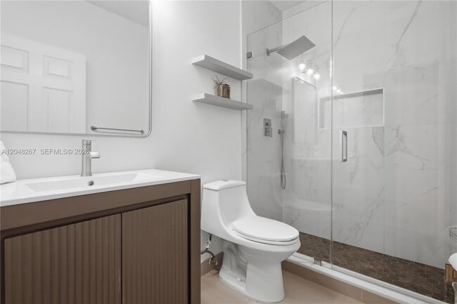 Building Photo - 1419 Crossbill Ct