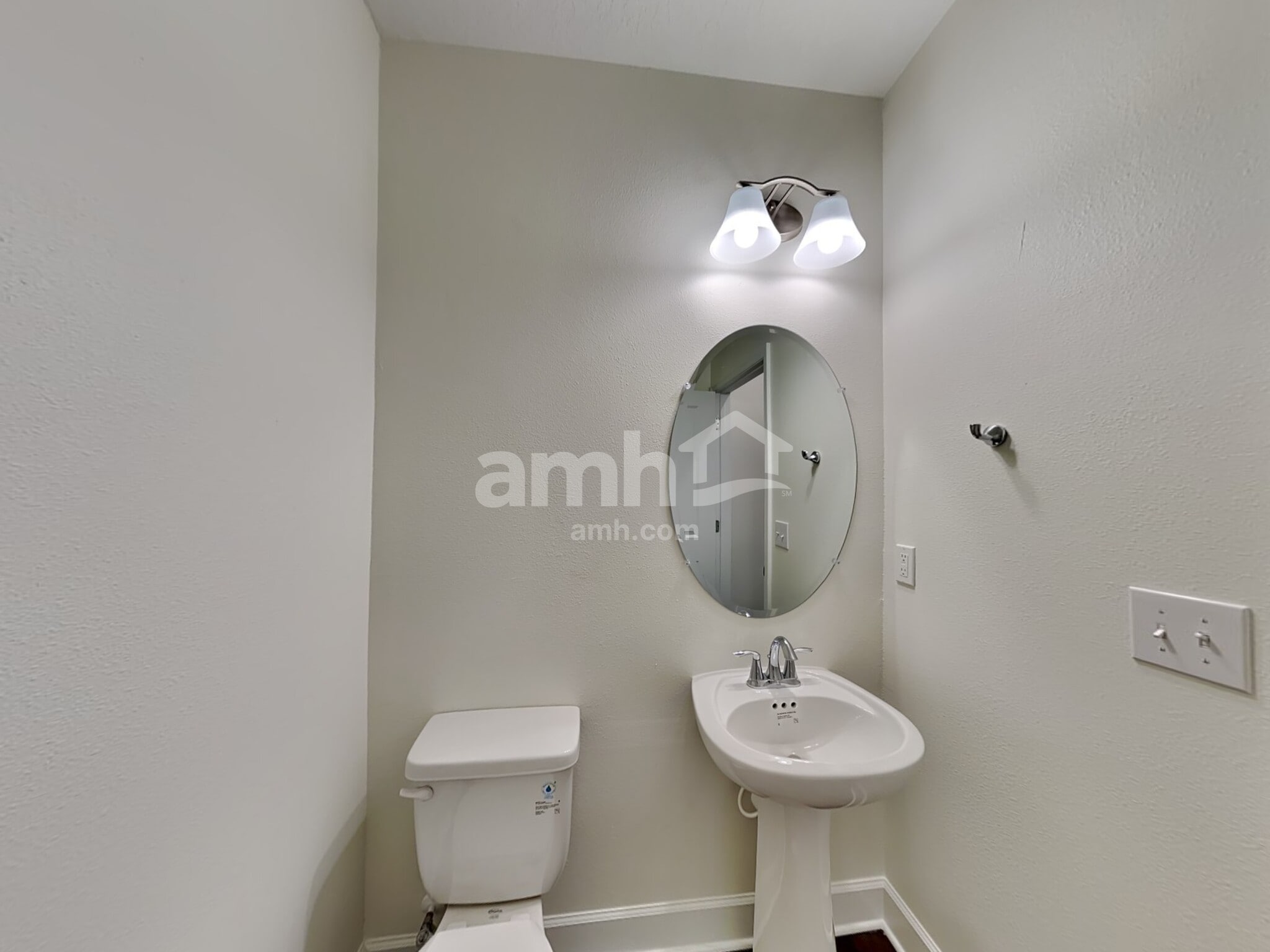 Building Photo - 2110 Saffron Walden Dr