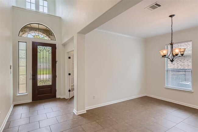Building Photo - 12609 Calistoga Way