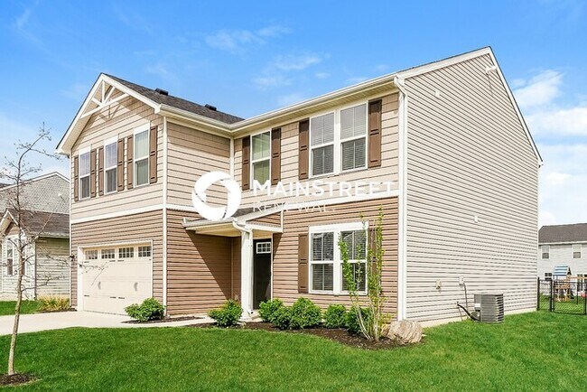 Building Photo - 5 Bedroom Pet-Friendly Home in CAMBY, IN with Main Street Renewal